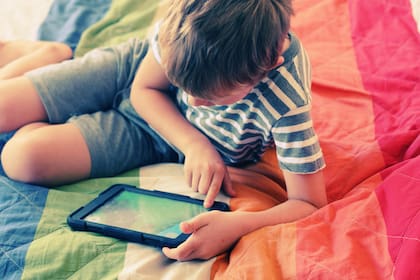 Los chicos argentinos se caracterizan por ser usuarios intensivos de WhatsApp