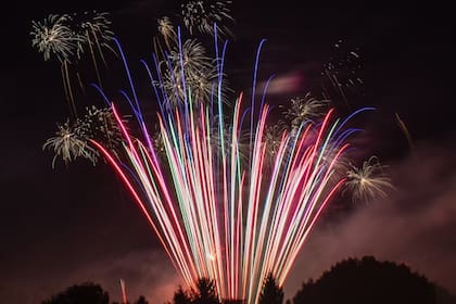 Los habitantes de Florida ya se preparan para disfrutar de los fuegos artificiales por el Día de la Independencia