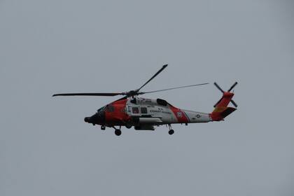 Los habitantes de Newport advirtieron el traslado del helicóptero de la Guardia Costera sin aviso previo