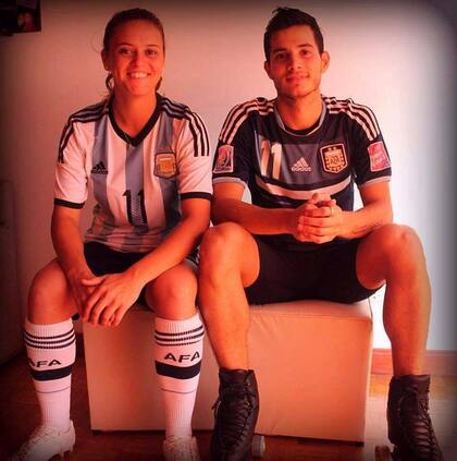 Los hermanos Bonsegundo, en una imagen de archivo, los dos vestidos con la camiseta de Florencia