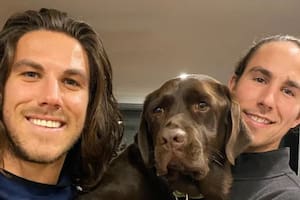 Los hermanos Callum (izquierda) y Jake Robinson estaban de viaje en México para practicar surf cuando fueron asesinados en 2024