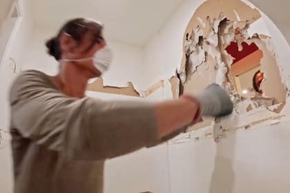 Los hermanos también remodelaron el jardín de la casa de su madre, Isabel Preysler. “Quedó precioso y eso que ella es exigente”, reconoció Chábeli.