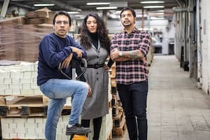 Los hermanos Vega, una familia de Flores y una historia de amor a un oficio y una pyme creada por su padre en Lomas del Mirador