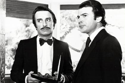 Santiago Bal con Alberto Martín, en Los hijos de López, de 1980
