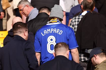 Los hinchas apoyan a Frank Lampard por ser uno de los mejores jugadores de la historia del club