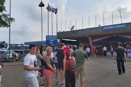 Las colas en la frontera.