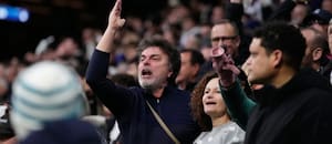 Los silbidos de los hinchas de Real Madrid cada vez que Vinicius tocaba la pelota: el brasileño, desconsolado