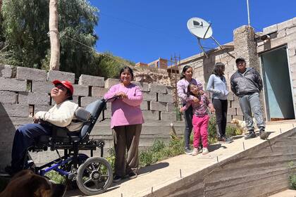 Los Huanco viven en una casa que le ayudaron a construir desde la municipalidad y la iglesia evangélica a la que asisten