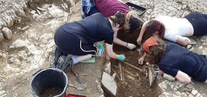 Los huesos descubiertos datan aproximadamente de 1500 años atrás (Foto: Andy Seaman)