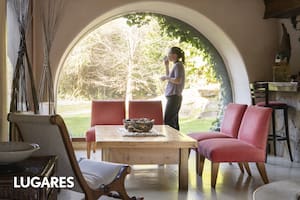 El coqueto hotel sobre el lago de pocas habitaciones y atendido por sus dueños