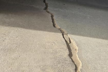 Los hundimientos ocasionados causan mucho miedo en los vecinos (Foto: AP News)