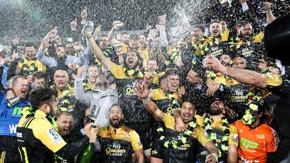 Los Hurricanes festejaron su primer título en el Super Rugby