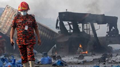 Los incendios industriales son comunes en Bangladesh y, a menudo, se atribuyen a las malas normas de seguridad