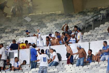 Los incidentes en el Mineirao tras la derrota y el descenso consumado