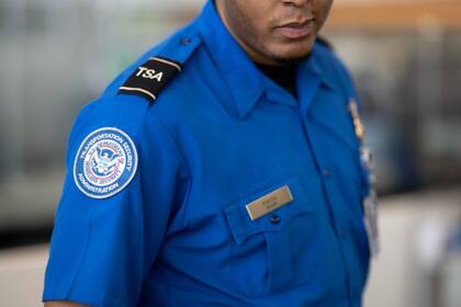 Los indocumentados que deban volar en Estados Unidos deben planificar con tiempo