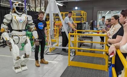 Los ingenieros de la NASA están condicionando el robot para trabajar en condiciones extremas.