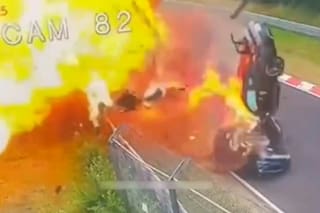 Dos autos de alta gama protagonizaron un aterrador choque en Nürburgring