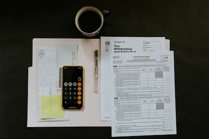 Los interesados deben percibir un ingreso bruto inferior a 200 mil dólares (o US$400 mil para casados que presentan una declaración conjunta) para poder acceder al beneficio pleno