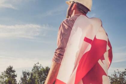 Los interesados en trabajar en Canadá deben cumplir con requisitos en el idioma y experiencia