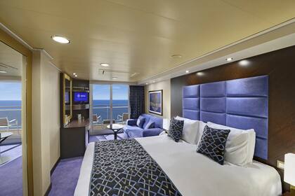 Los interiores de uno de los camarotes con vista exterior