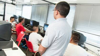 Los internos podrán estudiar informática en la cárcel
