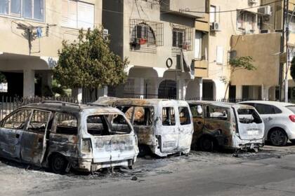 Los inusuales choques violentos entre árabes y judíos dentro de Israel causaron conmoción en ese país