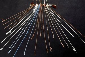 Por qué seguimos sin descifrar por completo los quipus, los misteriosos sistemas de registro de los Incas