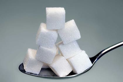 Los investigadores de cáncer ya han demostrado que el consumo excesivo de azúcares añadidos disminuye la inmunidad y puede permitir que las células enfermas se propaguen con más facilidad