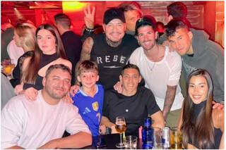 El festejo de cumple de Nahuel Molina: los invitados de lujo y la foto de Lolo Tinelli con su ídolo