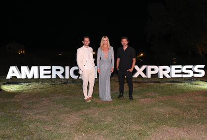 Los invitados disfrutaron hasta la medianoche.