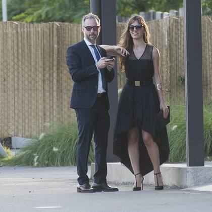 El periodista Diego Iglesias y su novia, la escritora Erika Halvorsen