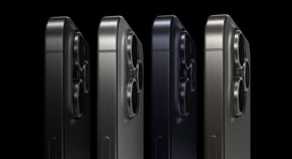 Los iPhone 15 Pro y Pro Max están hechos de titanio, que tiene un tratamiento sobre el metal para lograr 4 tonalidades, algo que también haría Samsung