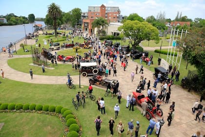 Los jardines del Museo de Arte de Tigre serán la vidriera de las joyas en la llegada, en las primeras horas posteriores al mediodía; el entorno está a tono con la belleza de la competencia.