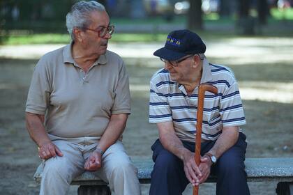 Los jubilados y pensionados que reciben haberes menores a $42.128 cobrarán según la terminación de su documento hasta el 22 de agosto