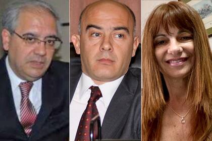 Los jueces Daniel Obligado, Adrián Grünberg y Adriana Paliotti, integrantes del tribunal que falló en favor de Cristina
