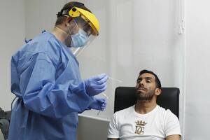 Alerta coronavirus: el riesgo de que el fútbol se inunde de "falsos negativos"