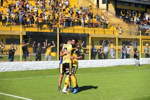 Cómo se vivió el primer grito de gol en el fútbol argentino ¡con hinchas!