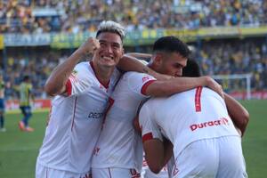 Huracán goleó a Rosario Central 4-1 en Arroyito, pero no le alcanzó para el pasaje internacional