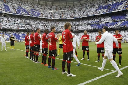 El pasillo, una costumbre en el fútbol español en particular y en el europeo en general, no es una obligación ni está reglamentado.