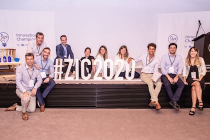 Los jurados fueron miembros de distintas áreas de la compañía.