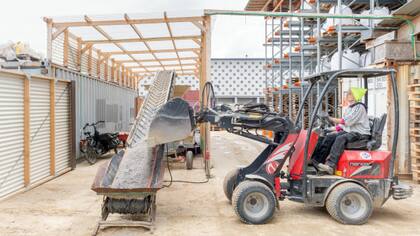 Los ladrillos se fabricarán en una zona industrial abandonada de Gante, utilizando un proceso de producción limpio y sencillo que podría replicarse fácilmente en otros entornos urbanos.