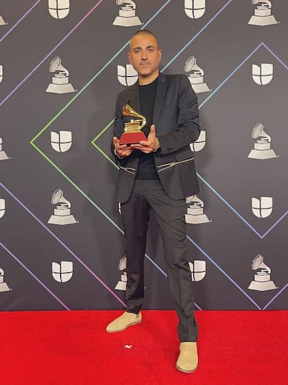 Los Latin Grammy reconocen lo mejor del talento latino