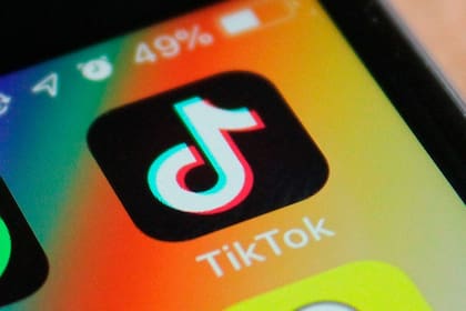 Los lazos de TikTok con el gobierno chino han hecho que la aplicación sea considerada un espía chino desde que alcanzó fama mundial en 2018