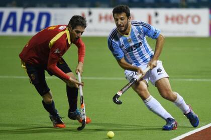 Los Leones le ganaron con lo justo a España