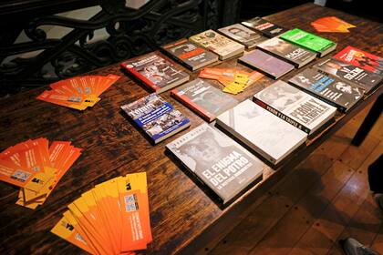 Los libros de periodistas, en el centro del encuentro Urgente en la Biblioteca Güiraldes