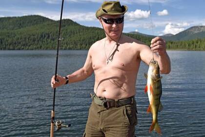 El presidente ruso ha sido fotografiado más de una vez con el torso desnudo