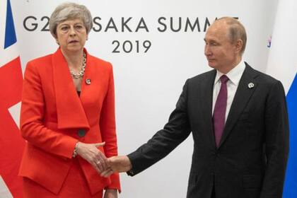 Uno de los momentos de tensión de la Cumbre del G20 del pasado junio fue el encuentro entre Theresa May y Vladimir Putin
