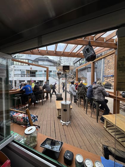 Los locales de empanadas permanecerán abiertos incluso en la temporada de verano para aprovechar la segunda oleada de turistas