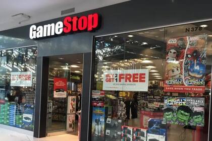 Los locales del minorista GameStop: proyectan cerrar 450 en 2021