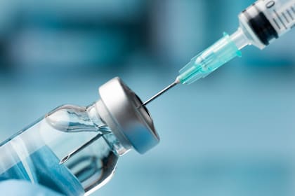 Tras una reunión la semana pasada, la Conain recomendó a Salud contener el brote en el AMBA con el uso de una dosis cero de doble viral en bebés de 6 y 11 meses y en chicos entre 13 meses y 4 años, además de intensificar la puesta al día de esquemas atrasados con la triple viral